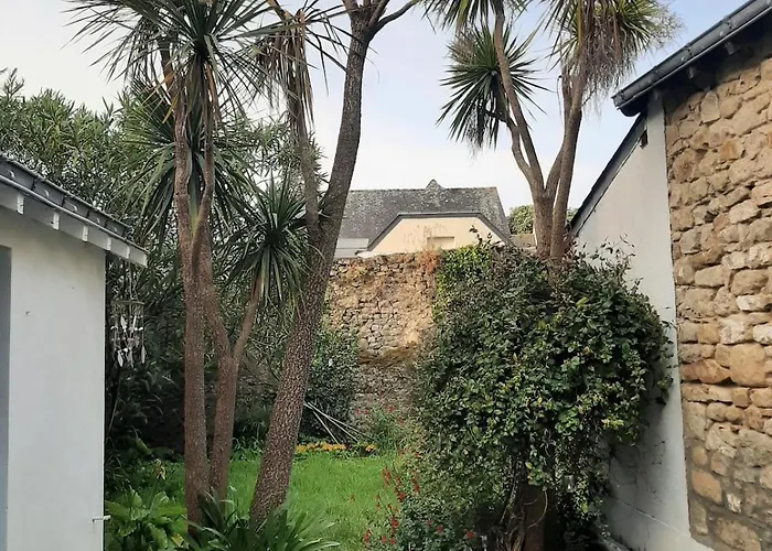 Artist's House, Heart Of Town * Batz-sur-Mer